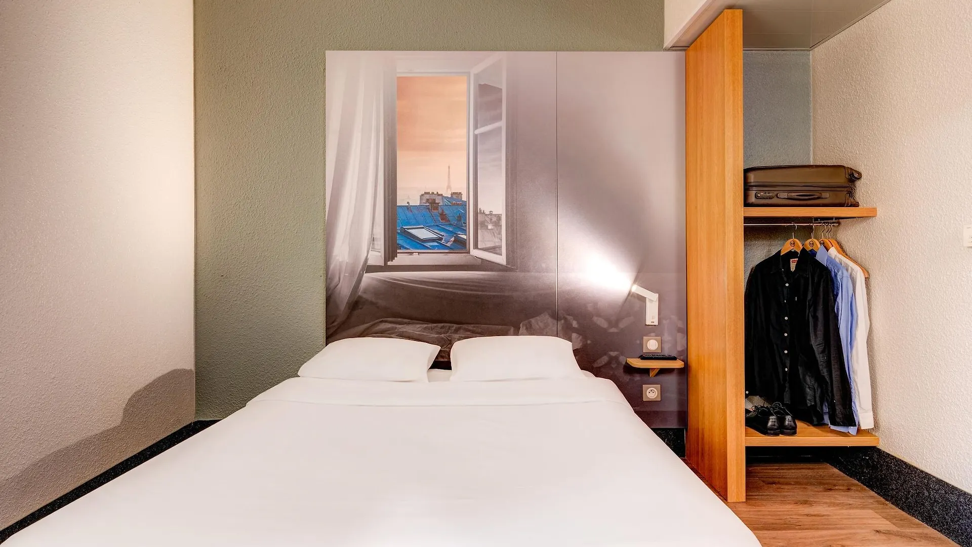 B&B Hotel Saint-Witz 2*,