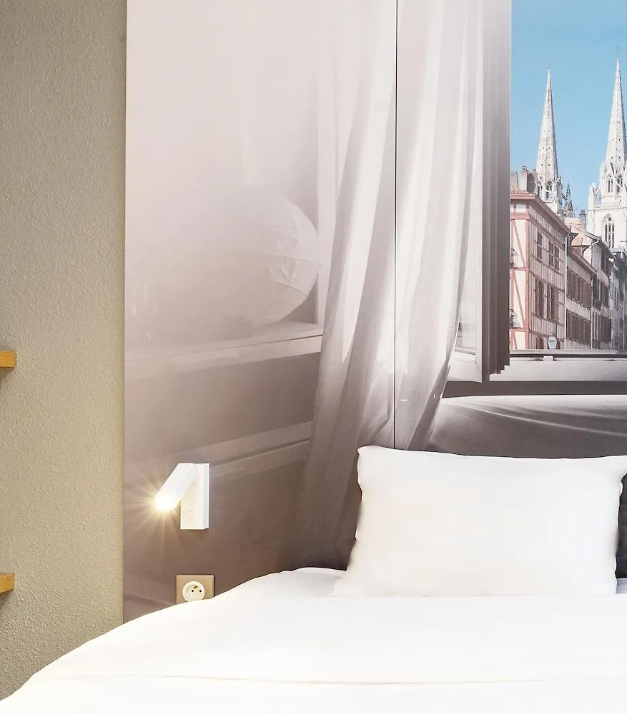 B&B Hotel Saint-Witz
